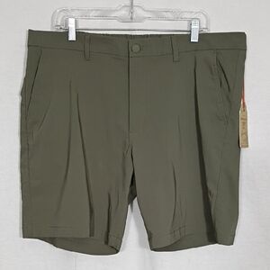NWT Weatherproof Vintage Momentum Active Short Soft Olive Faille 8.5 Men Sz 38W